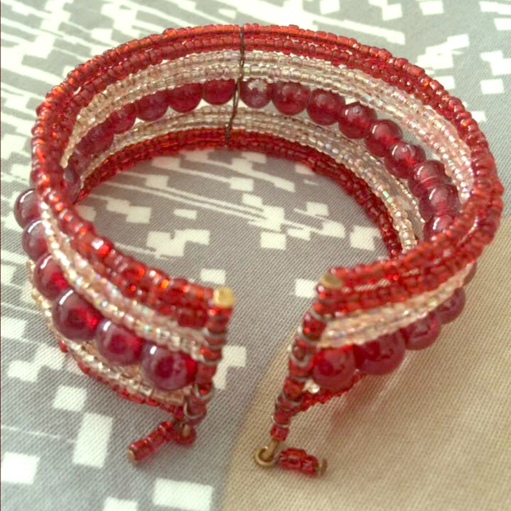 Beaded bracelet